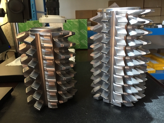 เหล็กกล้าความเร็วสูง Bevel Gear คัตเตอร์ Hobbing Tool เคลือบต้านทานการสึกหรอ